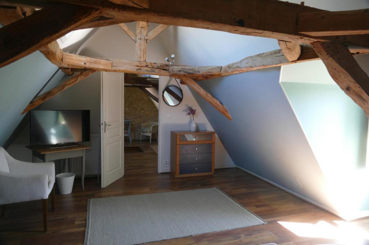 1 Rue Pasquet - 2 Double Rooms In The Main House Beaumont-en-Perigord Exterior photo
