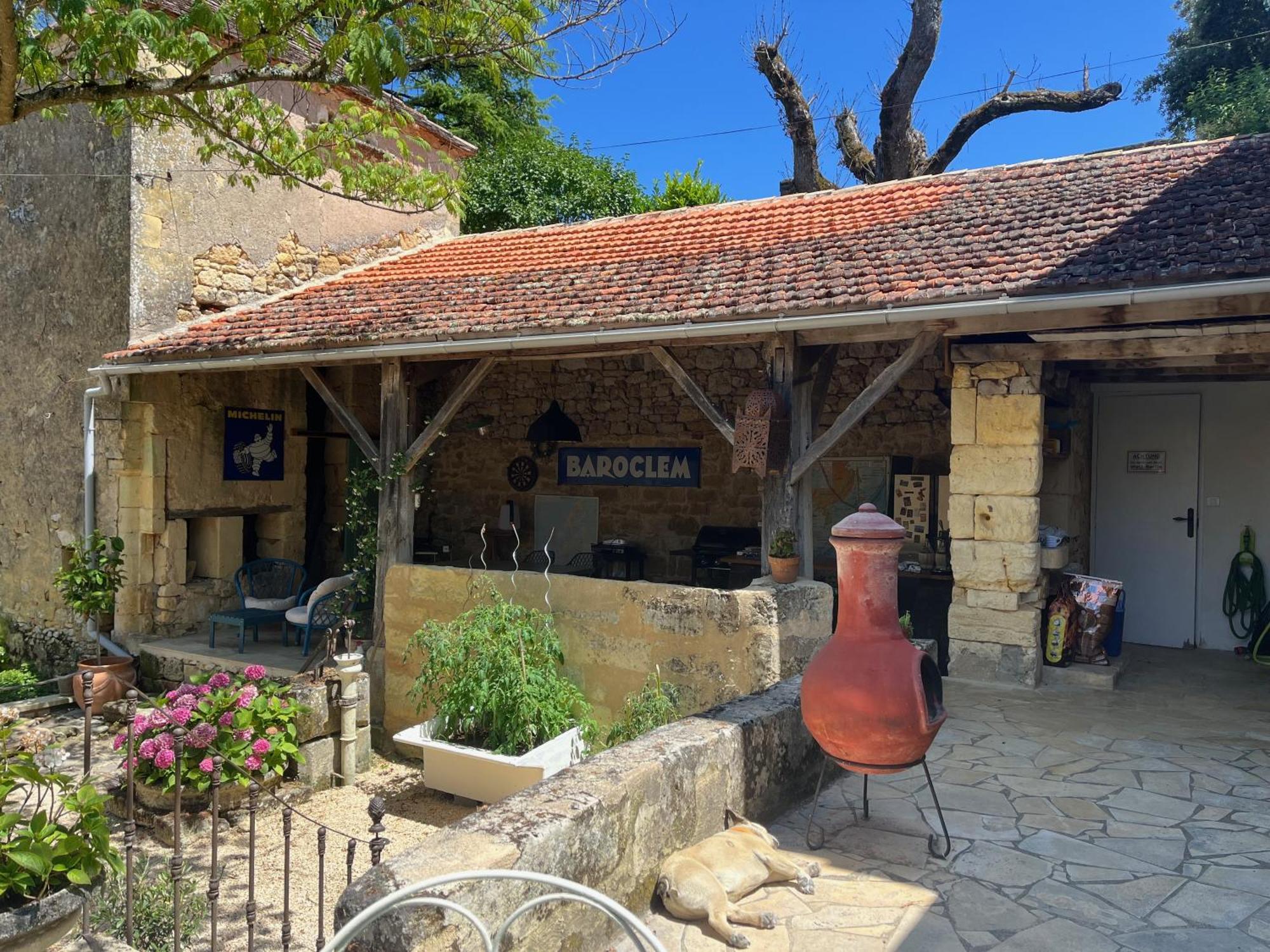 1 Rue Pasquet - 2 Double Rooms In The Main House Beaumont-en-Perigord Exterior photo