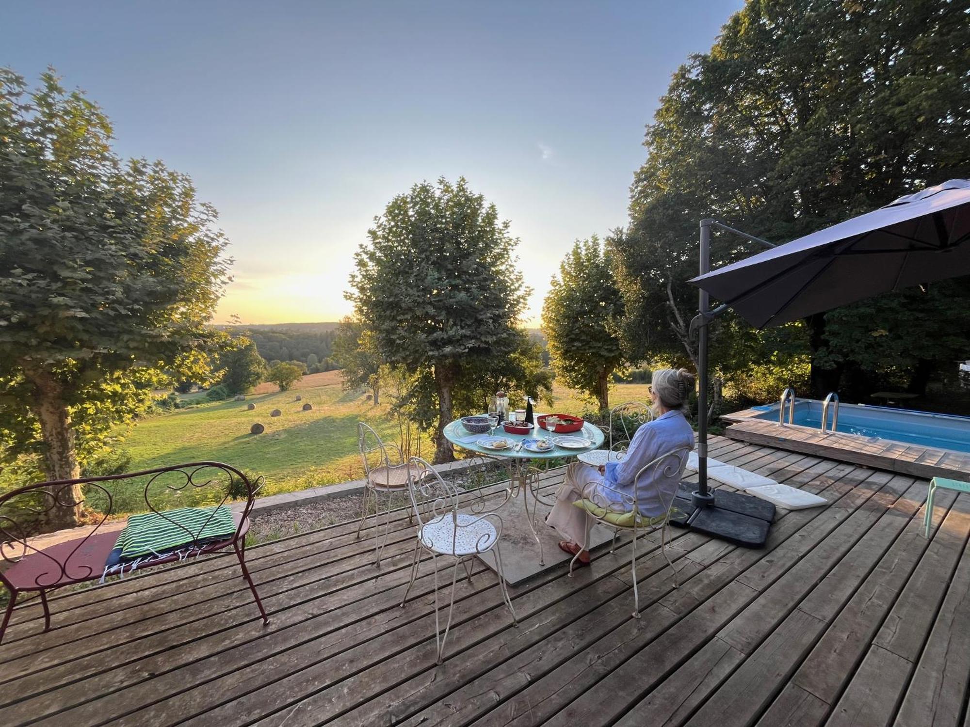 1 Rue Pasquet - 2 Double Rooms In The Main House Beaumont-en-Perigord Exterior photo